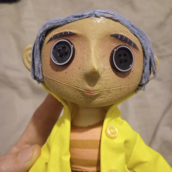 Caroline prop doll, EUC - Picture 3 of 5